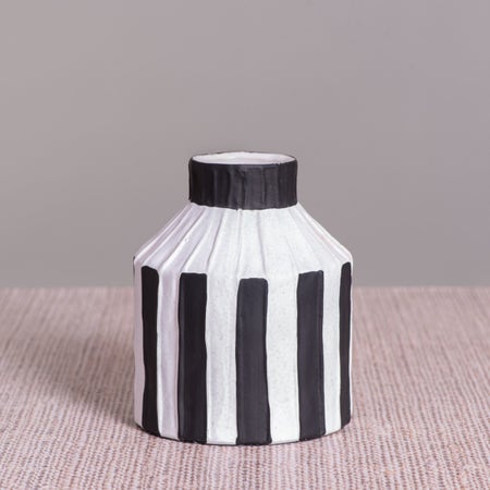 Island Treasure (White/Black) Ceramic Vase