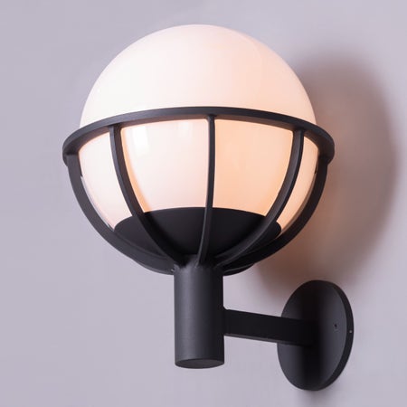 Full Moon (Black) Indoor/Outdoor Wall Light 