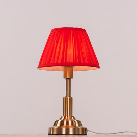 Sparring (Gold,Red) Table Lamp