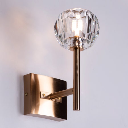 White Diamond (Short Stem, Gold, Single Head) Crystal Wall Light