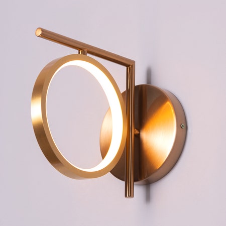 Taste Of Honey (Gold, Built-In LED) Wall Light