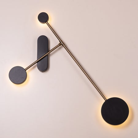 Touchdown (Gold, Built-In LED) Wall Light